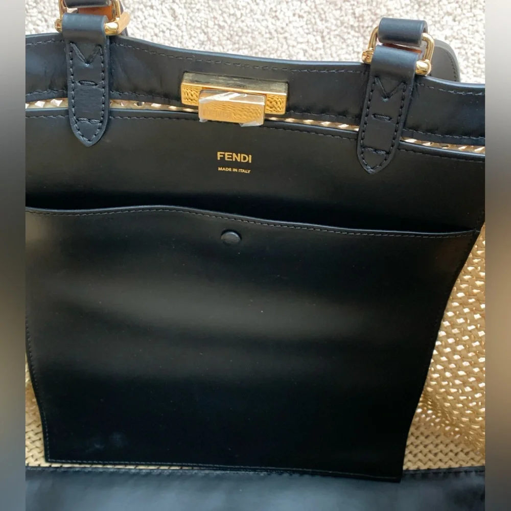 Fendi Raffia Vitello Macrame Large Peekaboo X-Tote - Picture 5 of 16